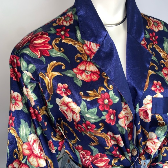 v i n t a g e :: Silky Floral Satin Flowy Pajama Blouse - Picture 3 of 10